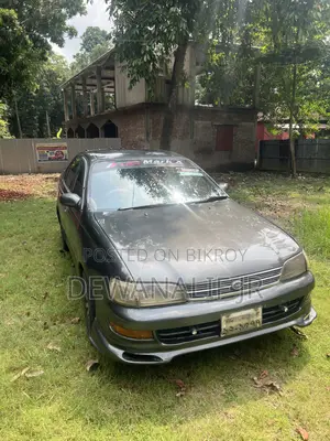 টয়োটা করোনা ১৯৯৭ ধূসর