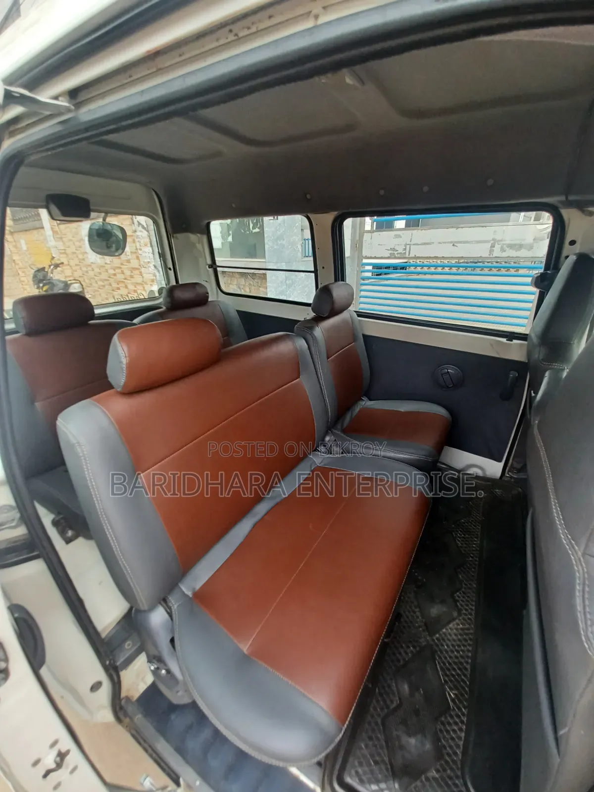 Toyota Noah 2006 White