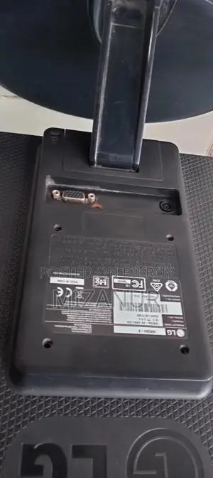 LG Monitor for Sale Model 19m384a