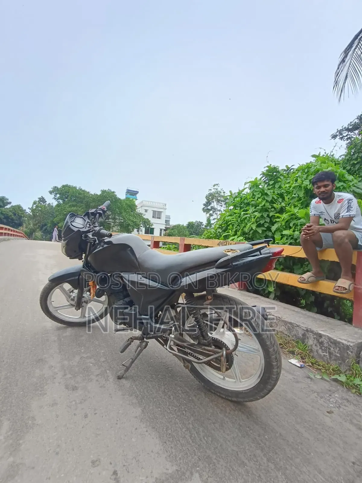 রানার টার্বো ১২৫ ২০১৭ কালো