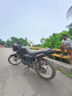 রানার টার্বো ১২৫ ২০১৭ কালো