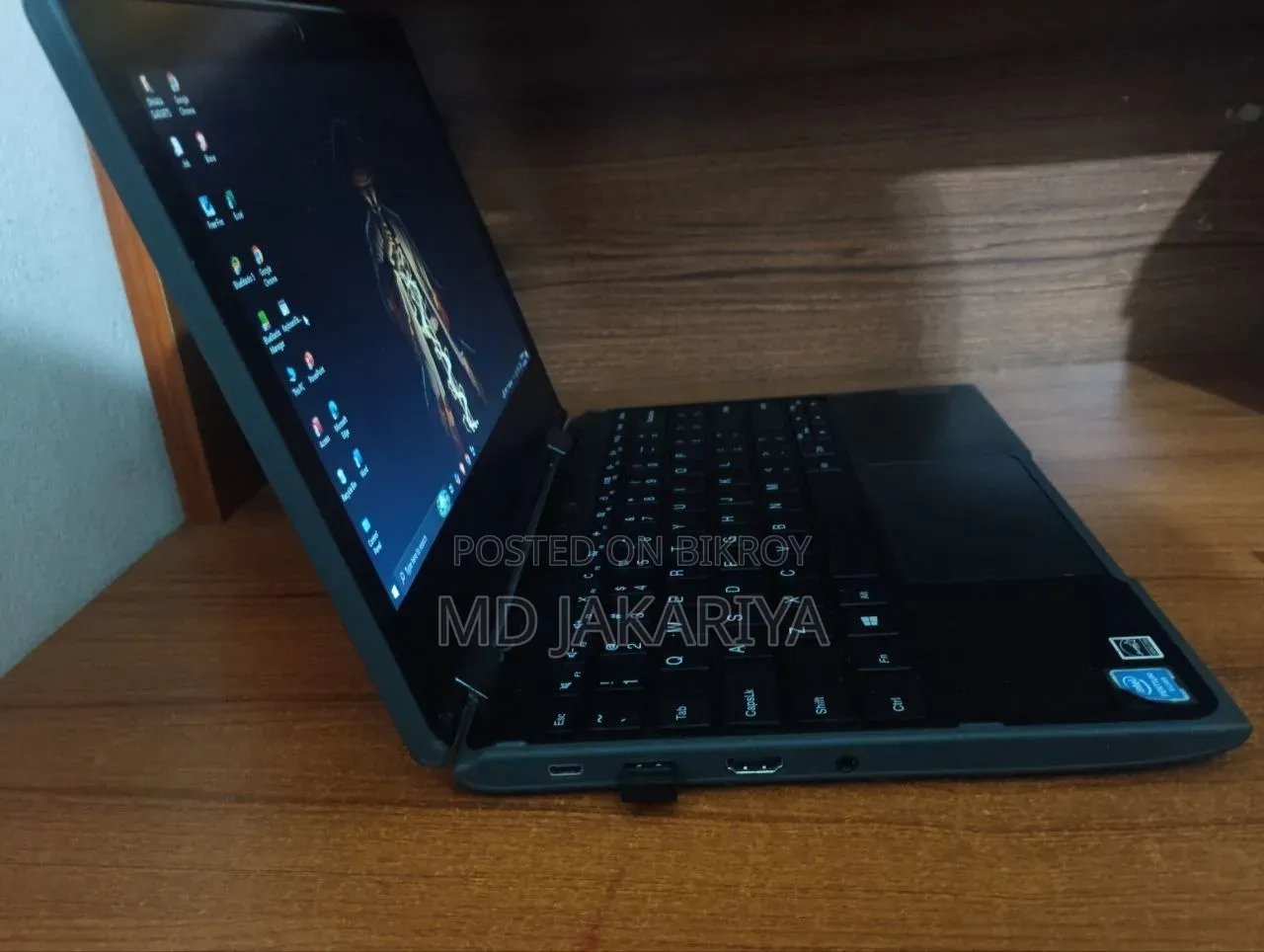 Laptop Lenovo 300e 8GB Intel Pentium SSD 128GB