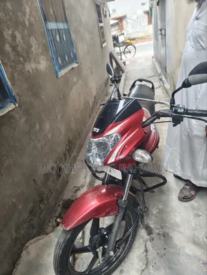 TVS Metro 2017 Red