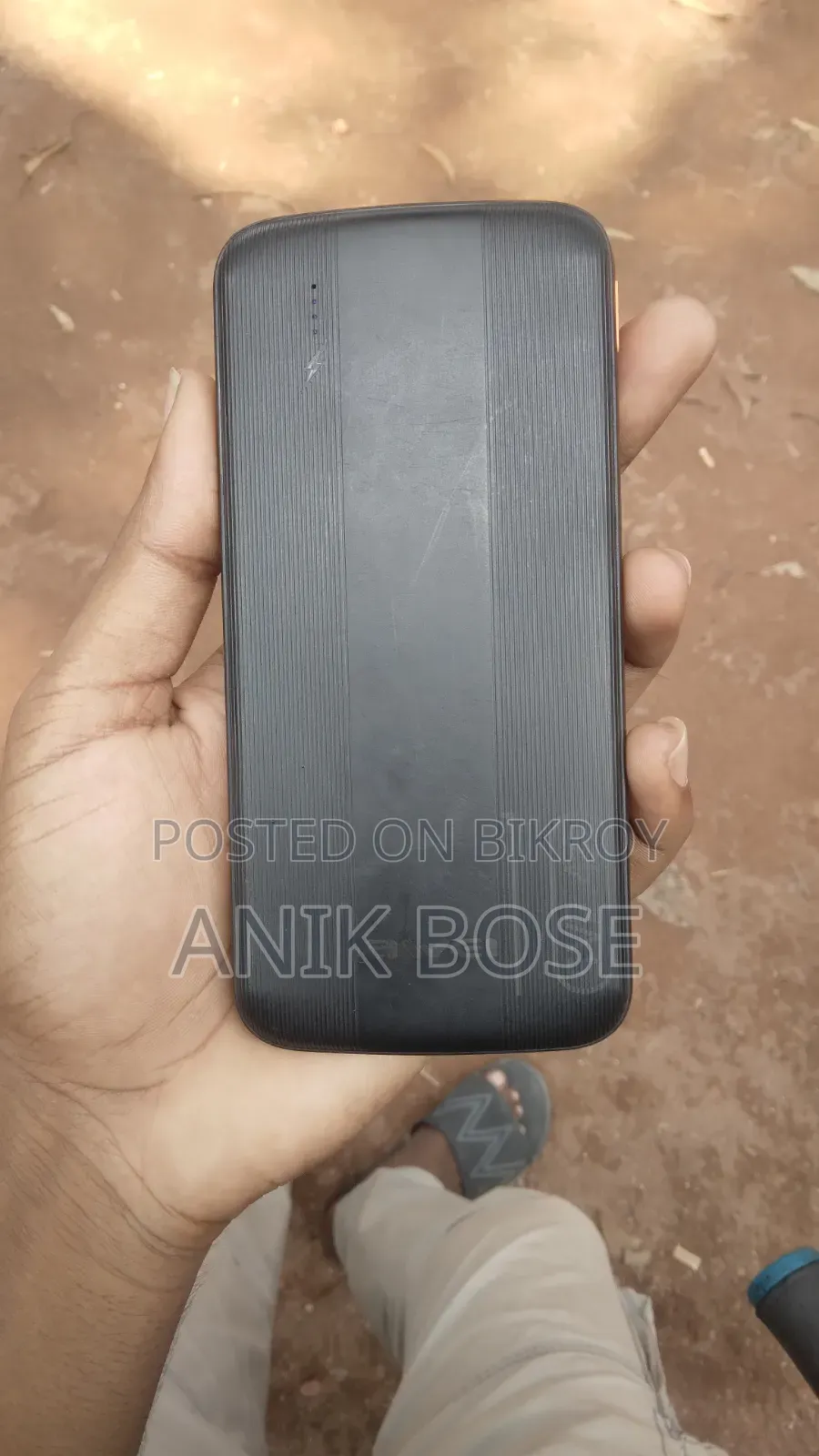 আওয়াই ৫ভি২.৪এ