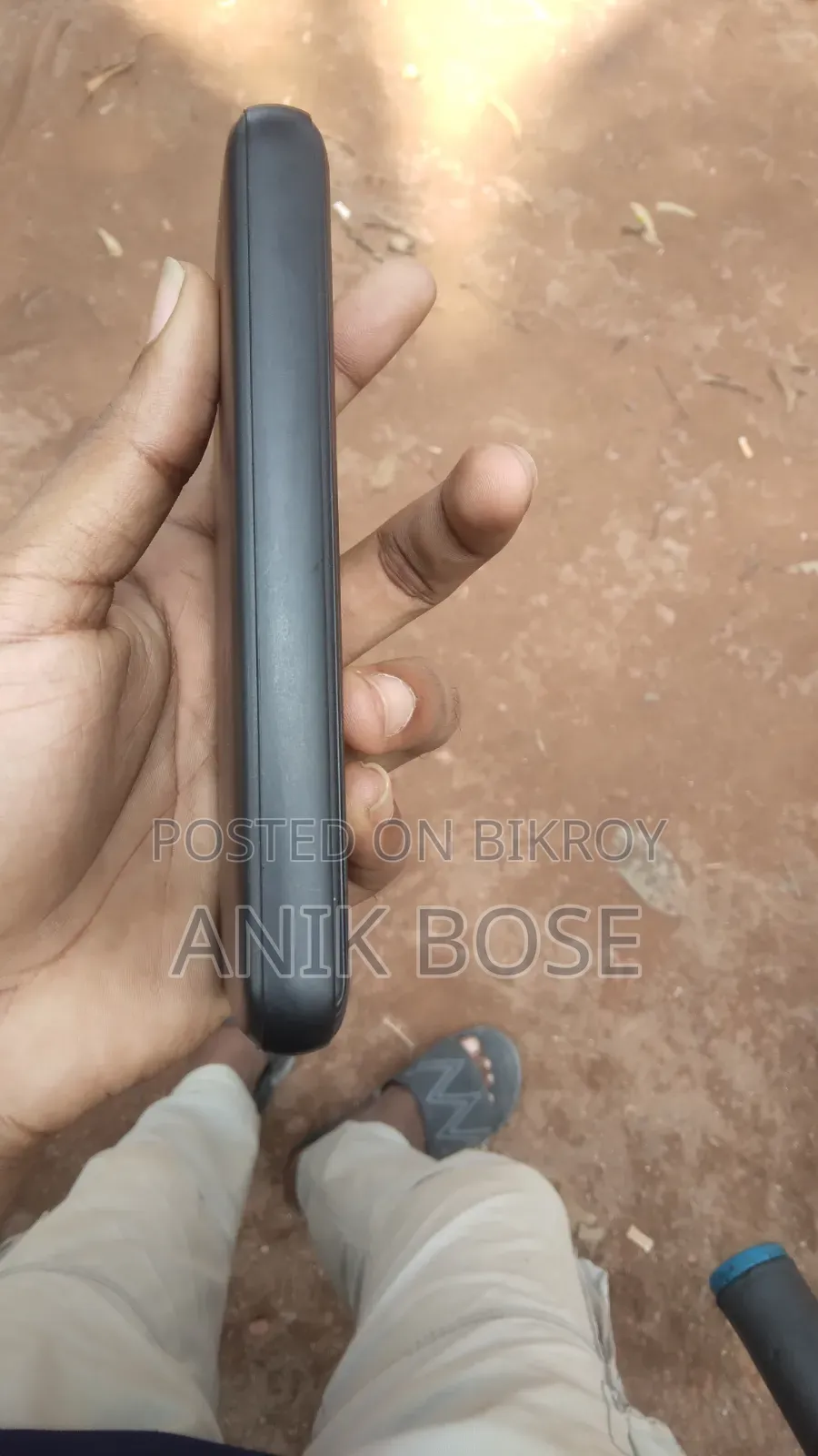 আওয়াই ৫ভি২.৪এ