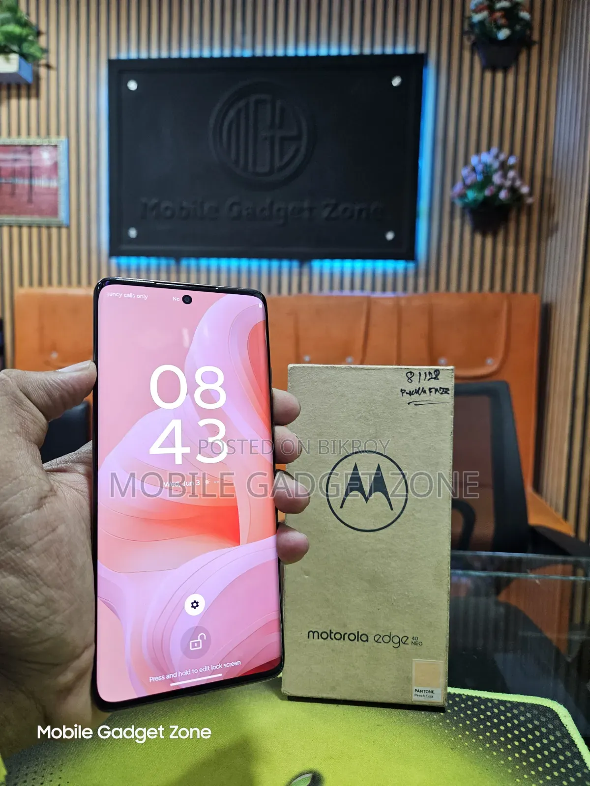 Motorola Edge 40 Neo 128 GB Yellow