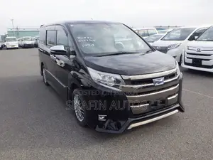 Toyota HiAce 2021 Black