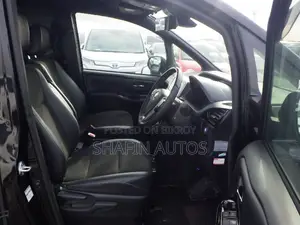 Toyota HiAce 2021 Black
