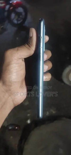 New OnePlus 9RT 5G 128 GB Silver