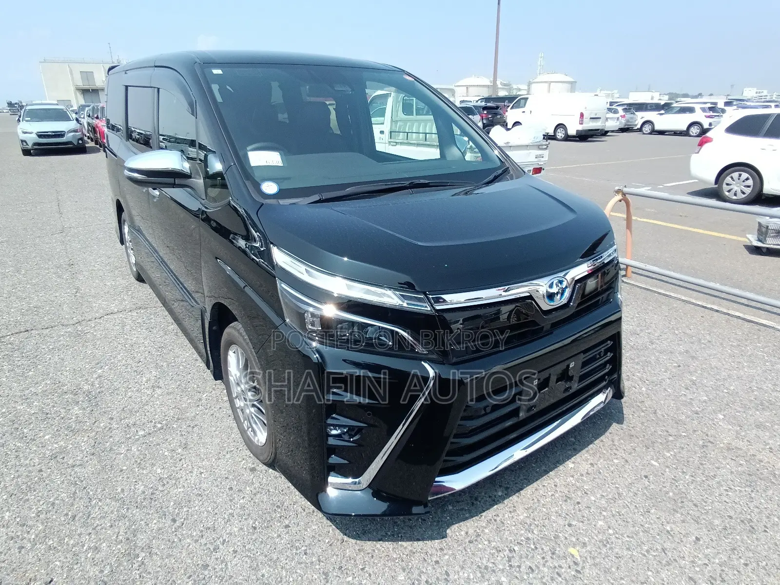 Toyota Voxy 2021 Black
