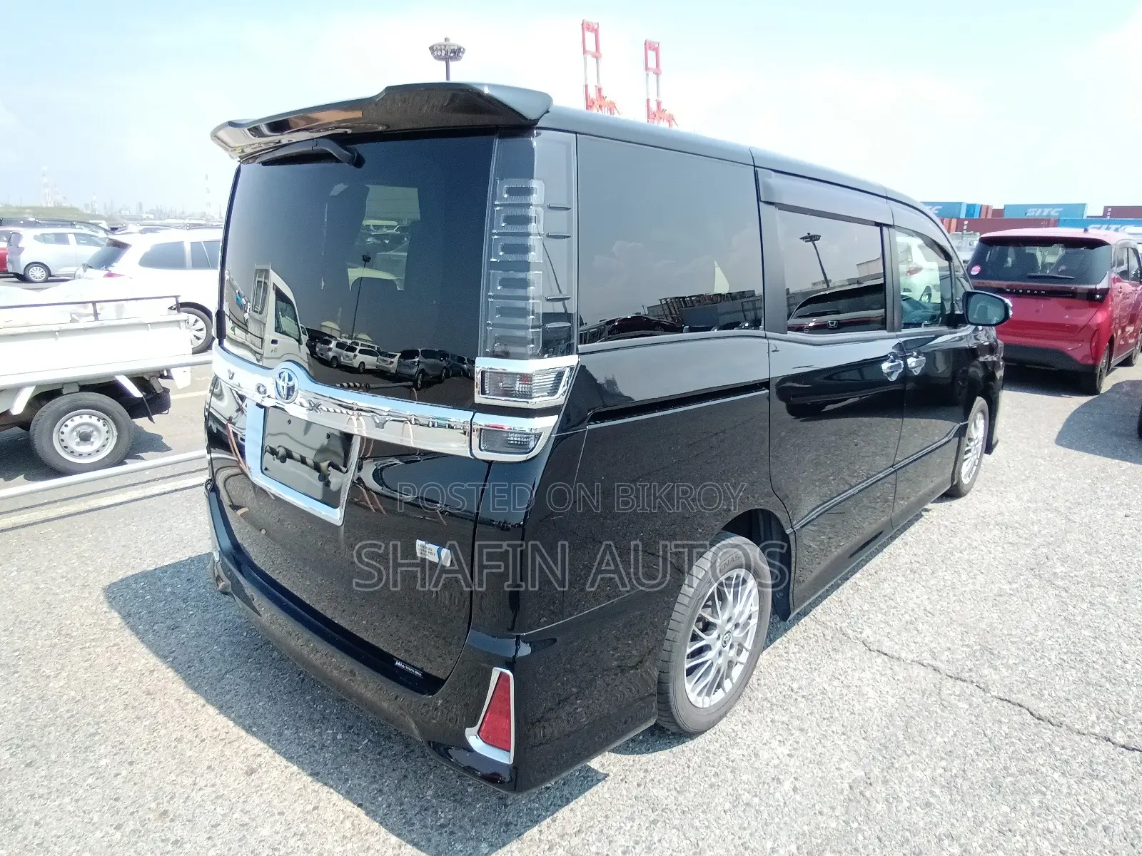 Toyota Voxy 2021 Black