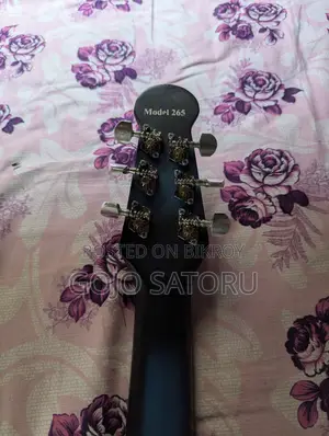 গিটার বিক্রয়ের জন্য