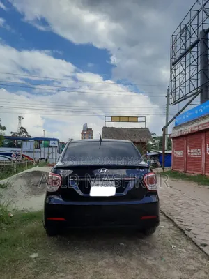 Hyundai Xcent 2014 Black