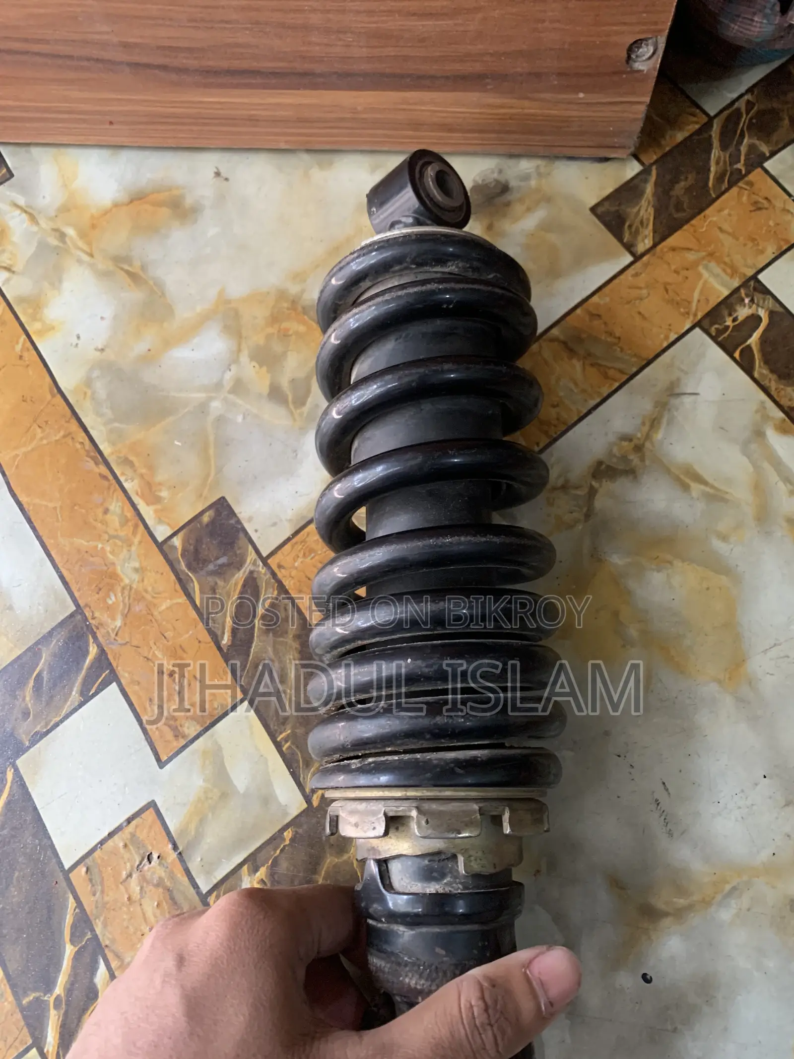 এফজেডএস ভি৩ ব্যাক সাসপেনশন