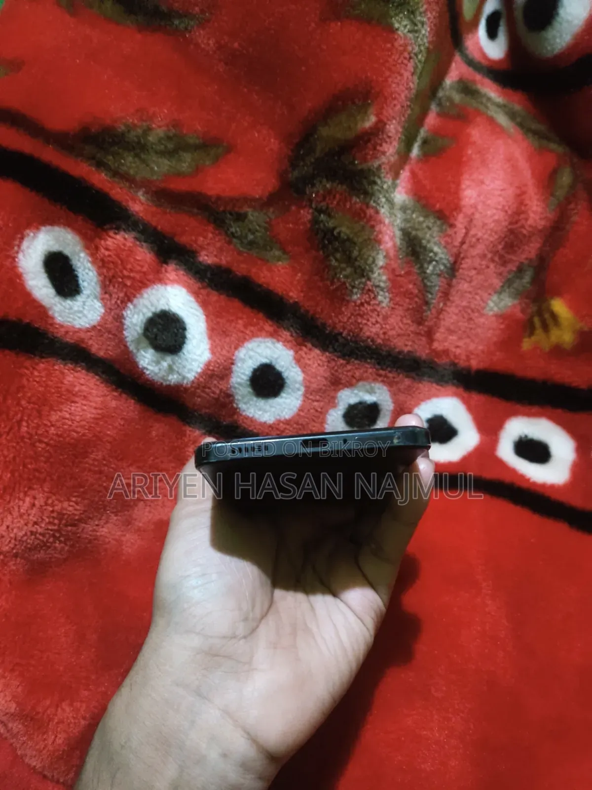 iQOO 256 GB Black