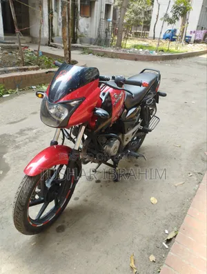 Bajaj Pulsar 150 2014 Red