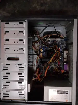 Desktop Computer 2GB Intel Pentium HDD 500GB