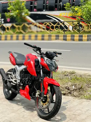 TVS Apache RTR 160 4V 2022 Red