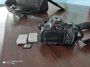 Canon Eos 650 D