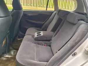 Toyota Axio 2010 Silver