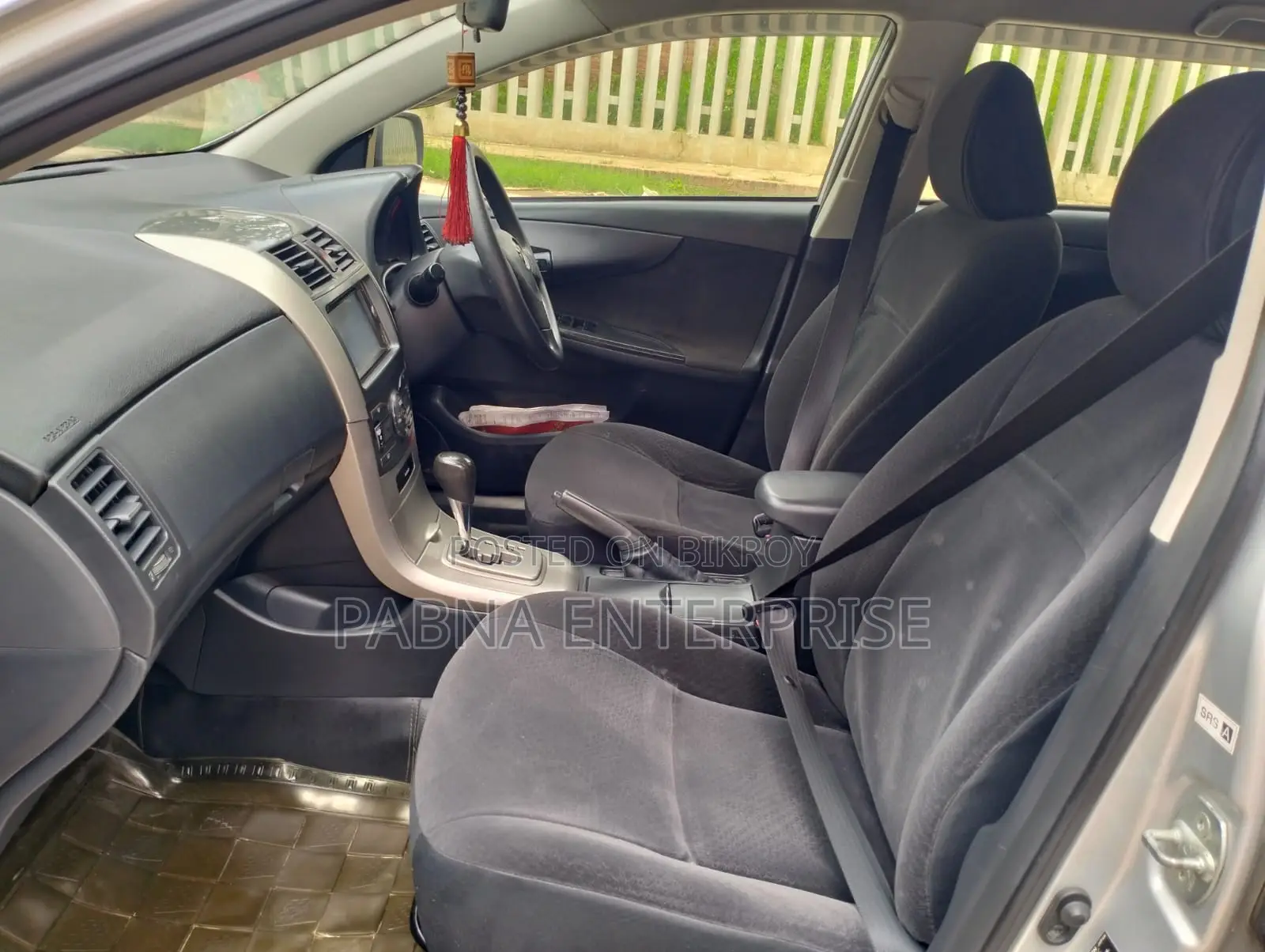 Toyota Axio 2010 Silver