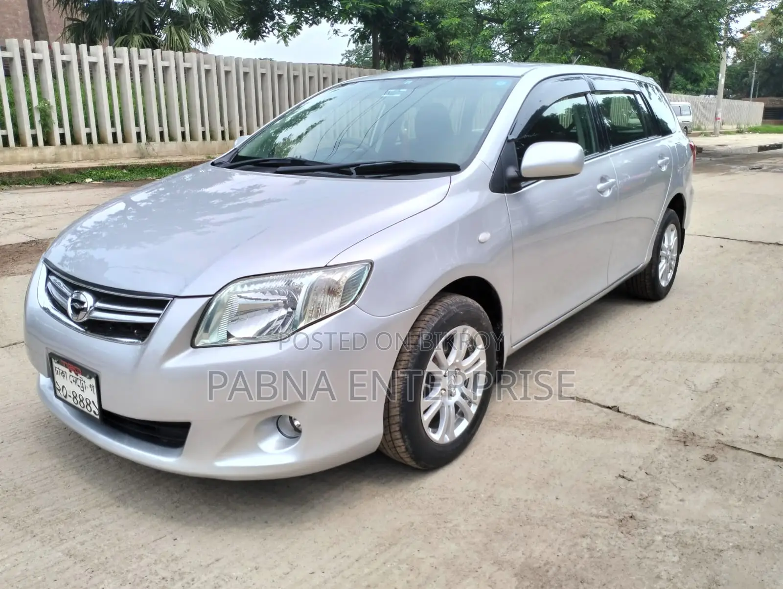 Toyota Axio 2010 Silver