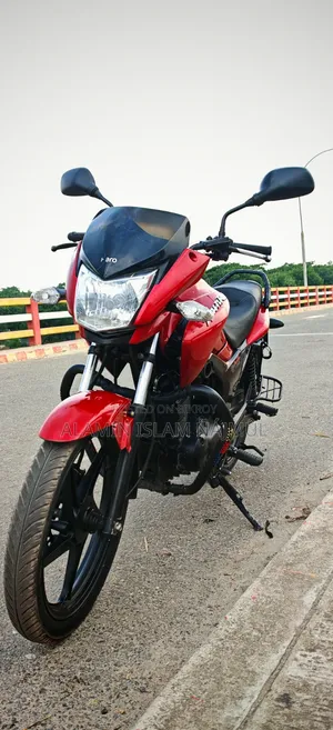 Hero Hunk 2011 Red