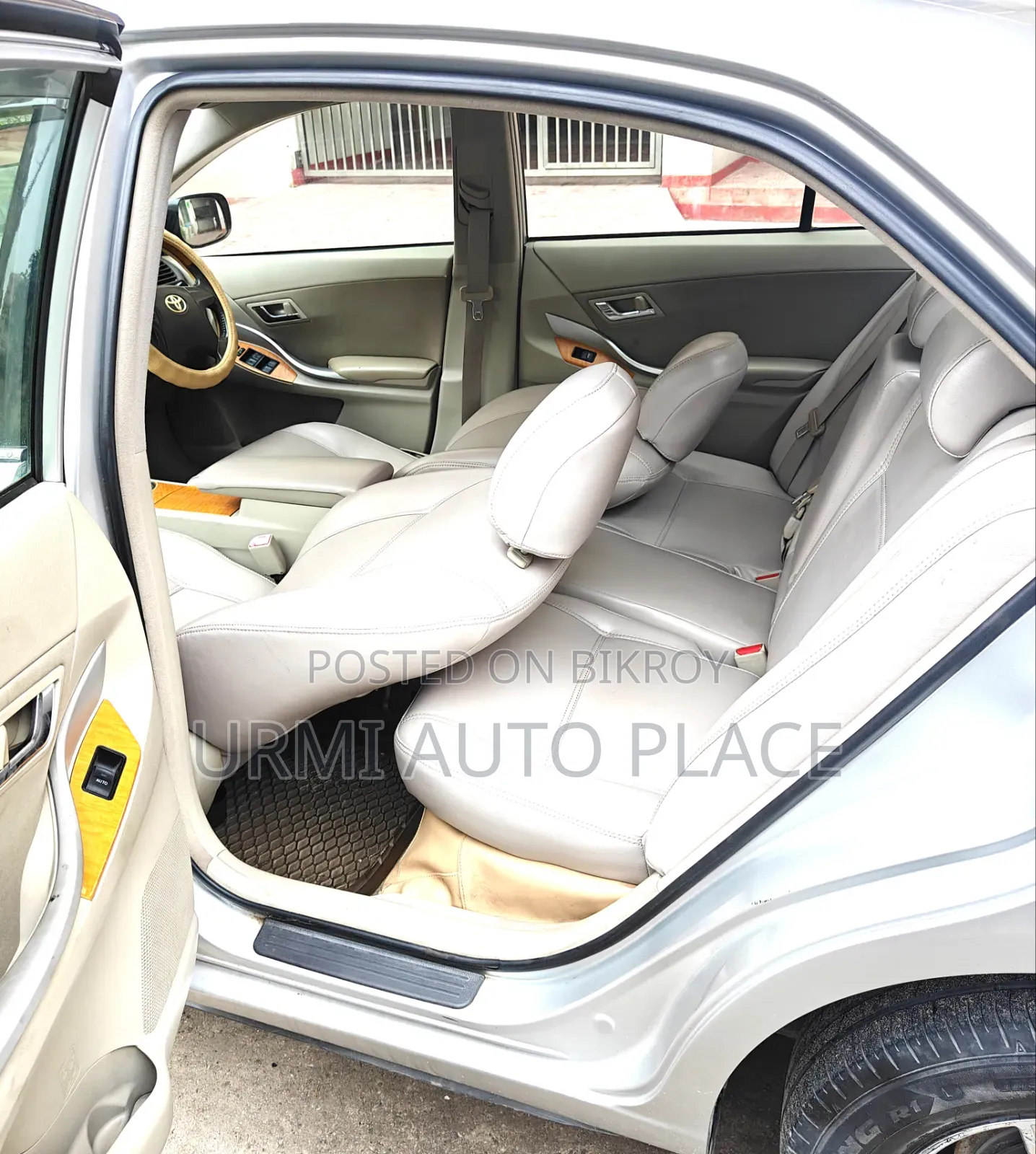 Toyota Premio 2009 Silver