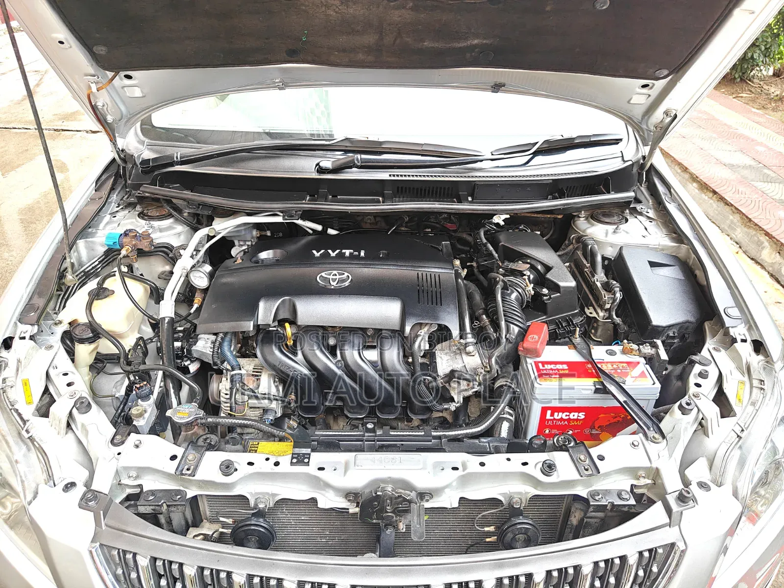 Toyota Premio 2009 Silver