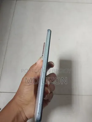 Vivo Y21 64 GB White