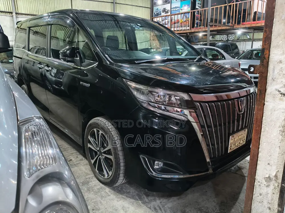 Toyota Esquire 1.8 Front Wheel Drive Hybrid (7 seater) 2019 Black