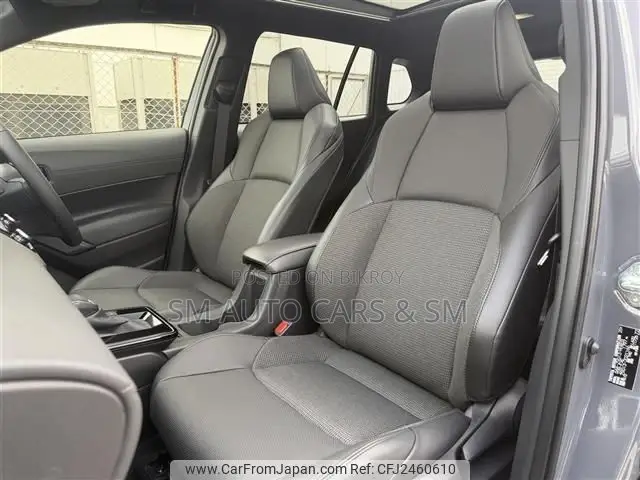 Toyota Corolla Cross 2025 Gray