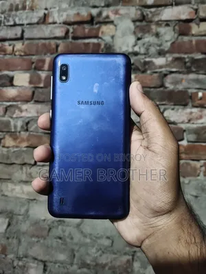 New Samsung Galaxy A10 32 GB Blue