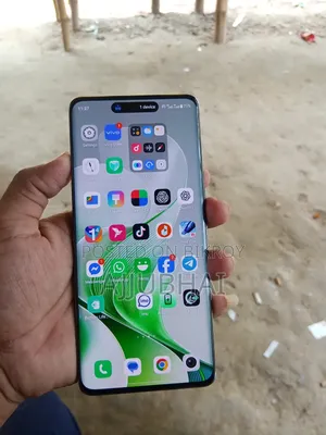 Vivo V40e 256 GB Green
