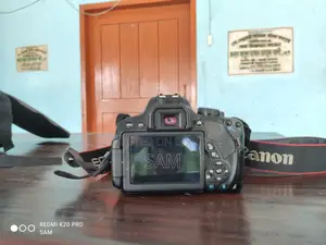 Canon 650D DSLR Camera For Sale