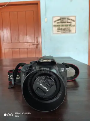 Canon 650D DSLR Camera For Sale