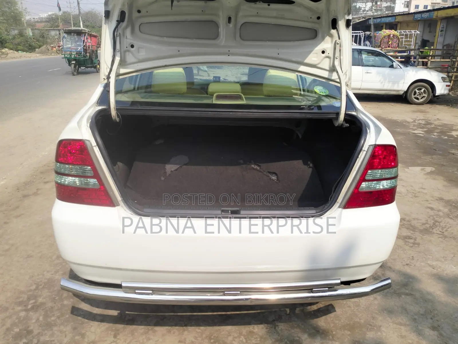 Toyota Corolla 2004 White