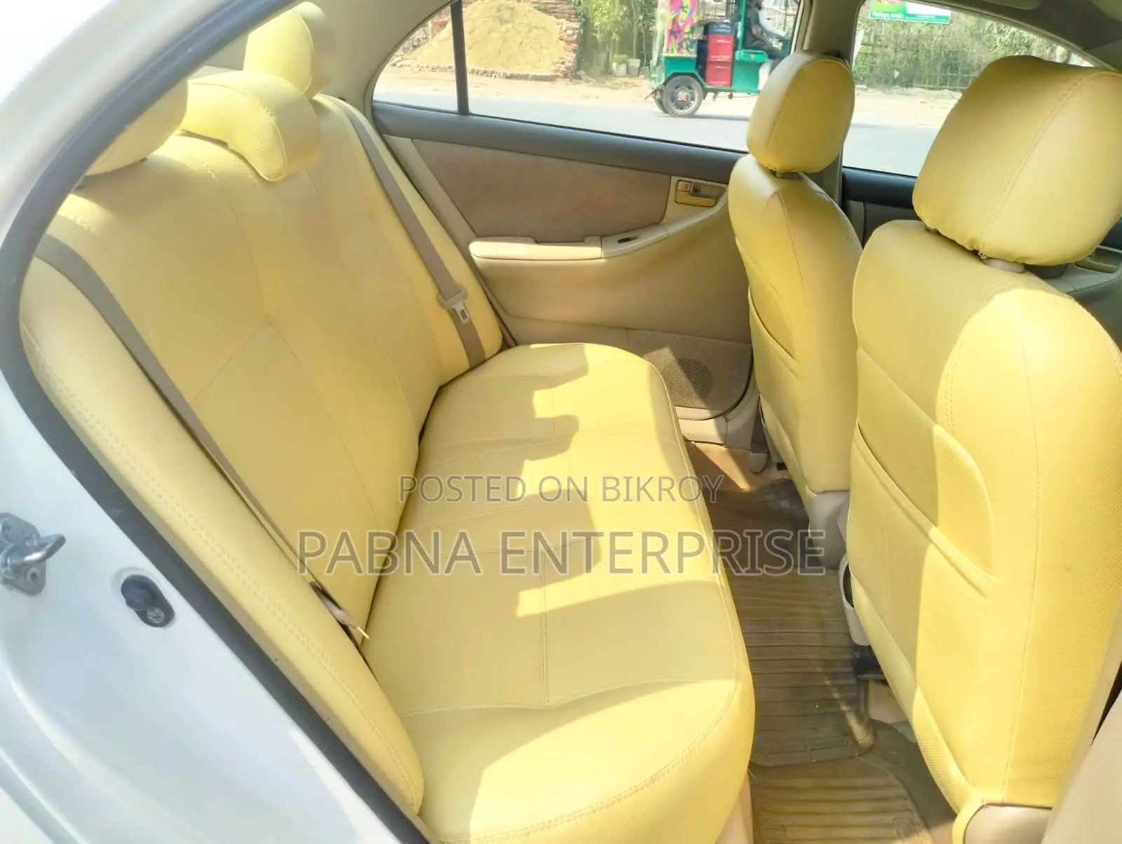 Toyota Corolla 2004 White