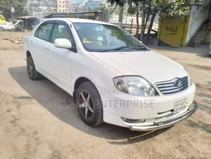 Toyota Corolla 2004 White