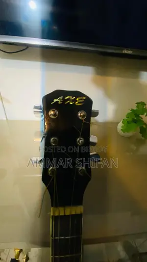 Axe Guitar 48c