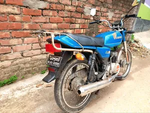 Suzuki AX4 1992 Blue