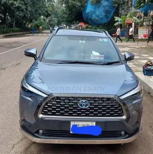 Toyota Corolla Cross 1.8 Hybrid FWD 2021 Gray