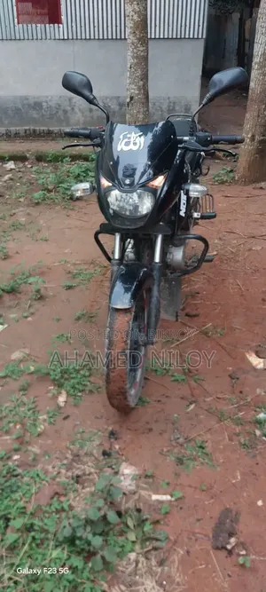 Bajaj Pulsar 150 2015 Black