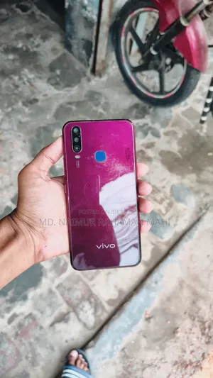 Vivo Y11 32 GB Red