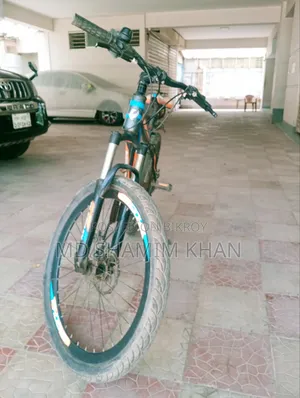 স্বল্প মূল্যে দামি সাইকেল কিনু