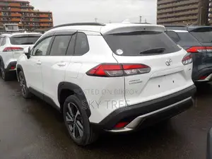Toyota Corolla Cross 2024 Pearl