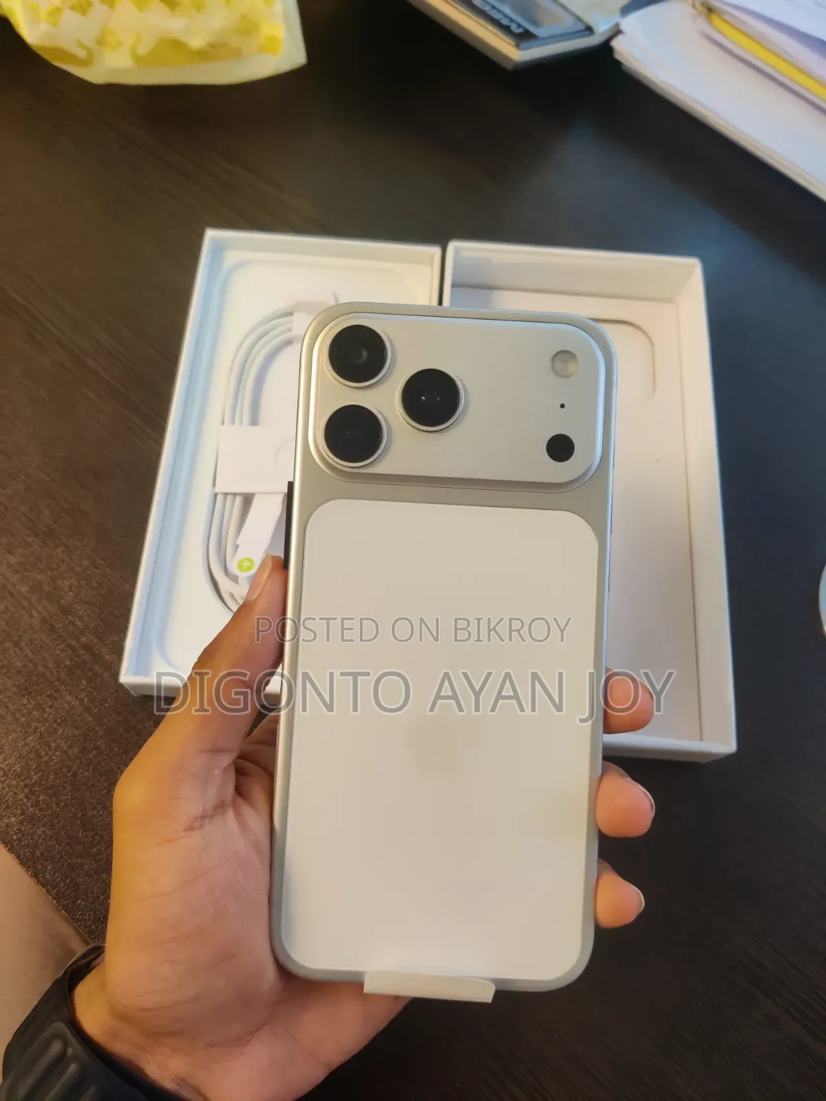 New Apple iPhone 17 Pro Max 2 TB White