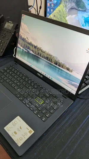 Laptop Asus 4GB SSD 128GB