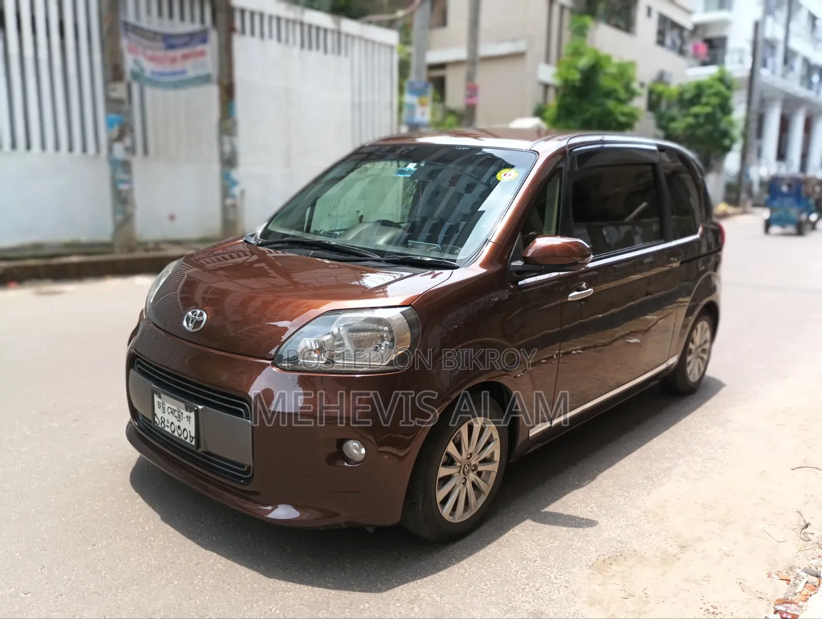 Toyota Porte 1.5 FWD 2015 Brown