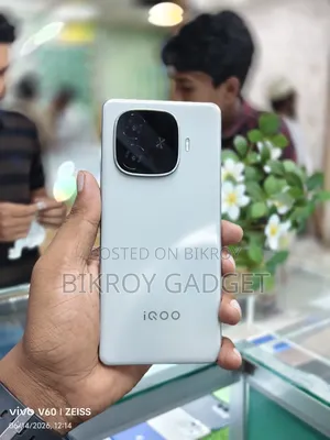 Vivo iQOO Neo 10R 256 GB Silver